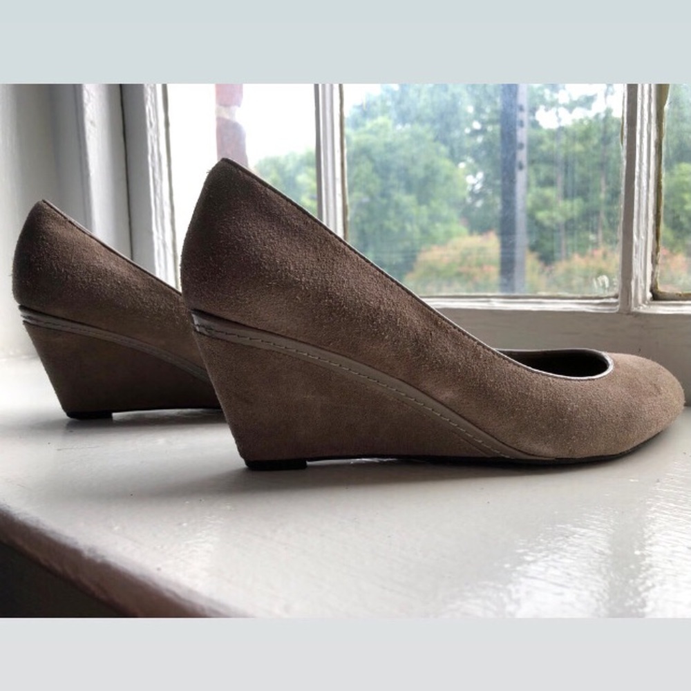 Merona Grey Suede Wedges